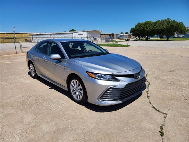 $24998 : 2022 Camry image 7