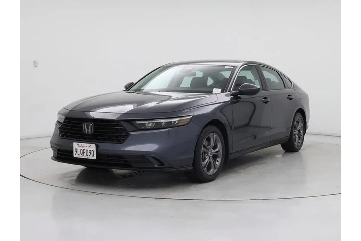 $25998 : Honda Accord 2024 EX 4dr Sed image 2