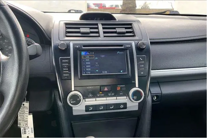 $12985 : Toyota Camry 2013 SE 4dr Sed image 6