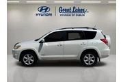 $9766 : Toyota RAV4 2011 4x4 Limited thumbnail