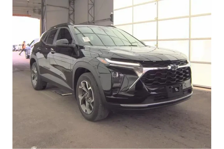 $19893 : Chevrolet Trax 2024 LT 4dr C image 4