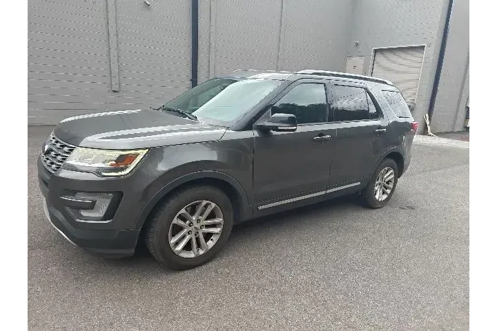 $13990 : Ford Explorer 2017 XLT 4dr S image 6