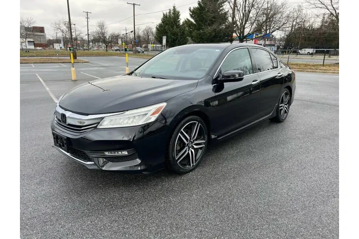 $13500 : 2016 Accord Touring image 3