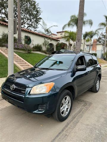 $7200 : Toyota RAV4  sport image 2