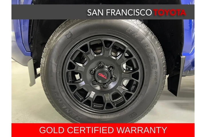 $40999 : Gold Certified 2024 Tacoma SR5 image 9