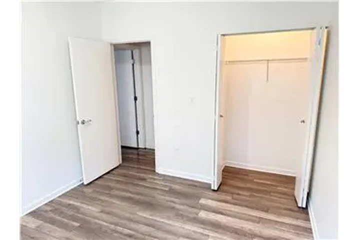 $3250 : Rental property with 3 bedro image 10