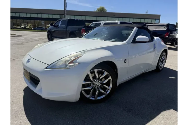 $13950 : 2010 370Z Roadster Touring image 4