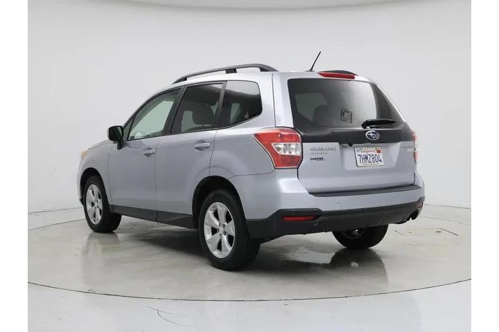 $16998 : Subaru Forester 2015 AWD 2.5 image 2