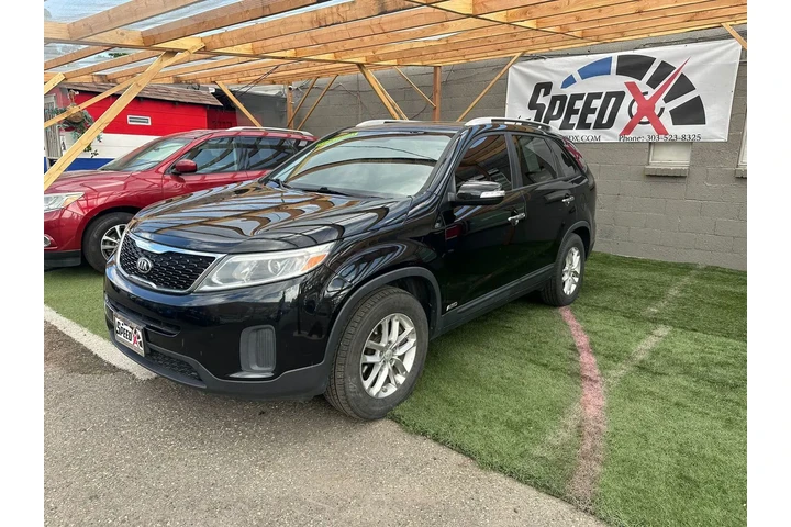 $8500 : 2015 KIA SORENTO2015 KIA SORE image 2