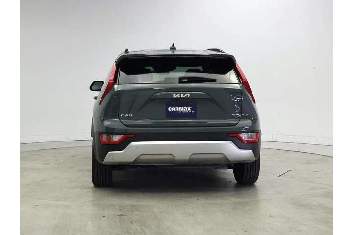 $26998 : Kia Niro Plug-In Hybrid 2023 image 6
