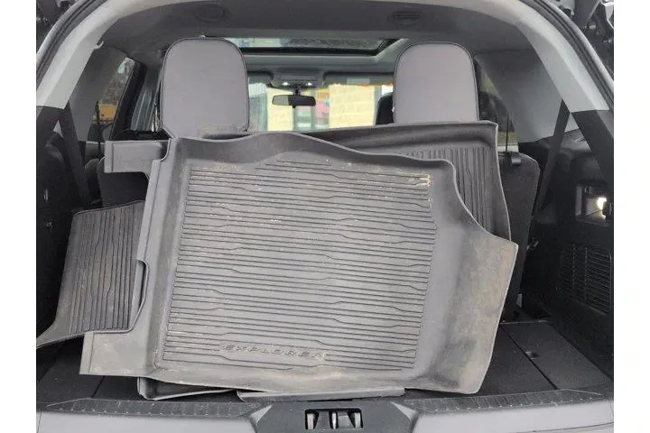 $25555 : Ford Explorer 2022 AWD XLT 4 image 7
