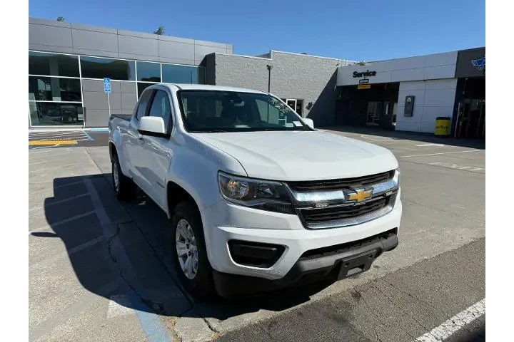 $16888 : Chevrolet Colorado 2020 4x4 image 5