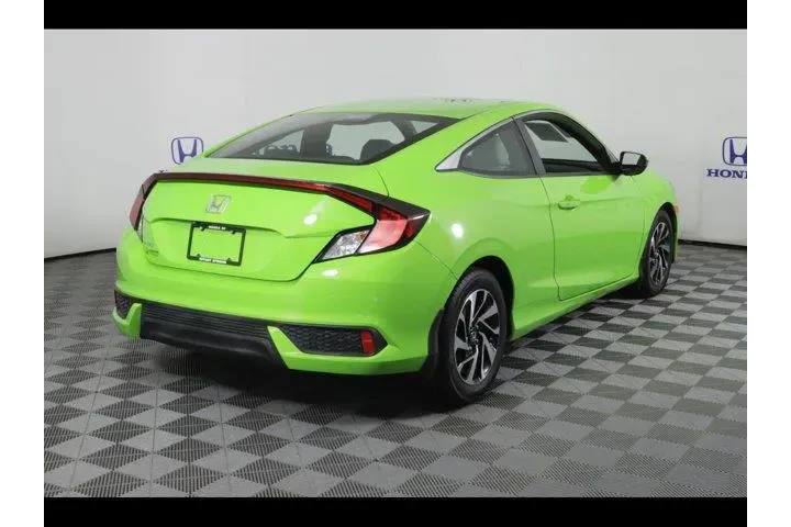 $16875 : Honda Civic 2017 LX-P 2dr Co image 7