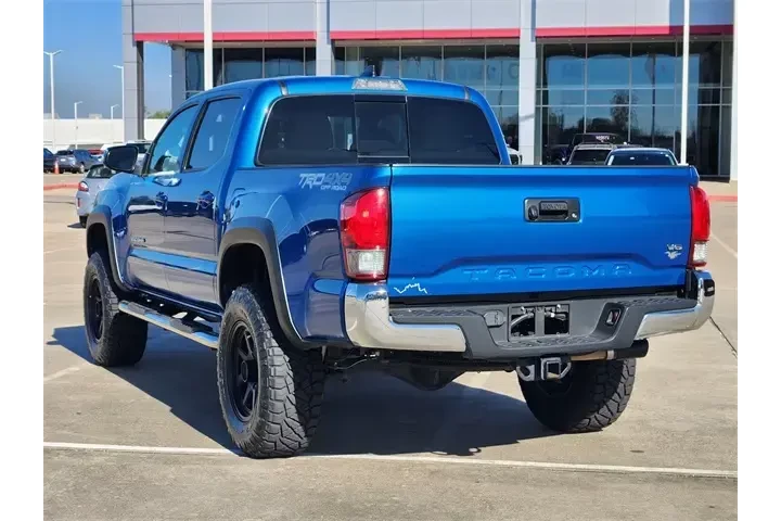 $26899 : Toyota Tacoma 2017 4x4 TRD P image 5