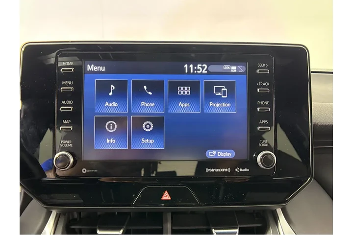 $30979 : Gold Certified2022 Venza XLE image 6