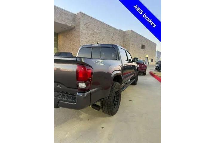 $28995 : Toyota Tacoma 2021 4x2 SR5 4 image 8