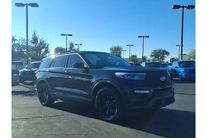 $30343 : Ford Explorer 2020 AWD ST 4d image 8