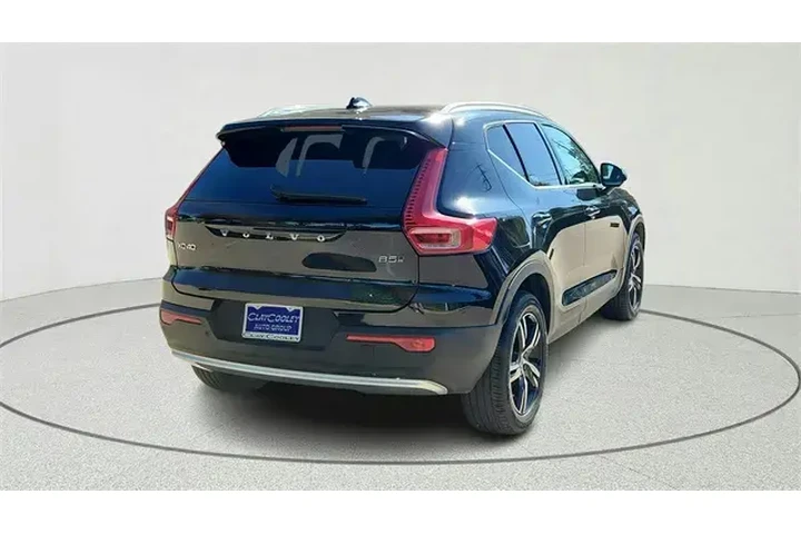 $23683 : Volvo XC40 2024 AWD B5 Core image 3