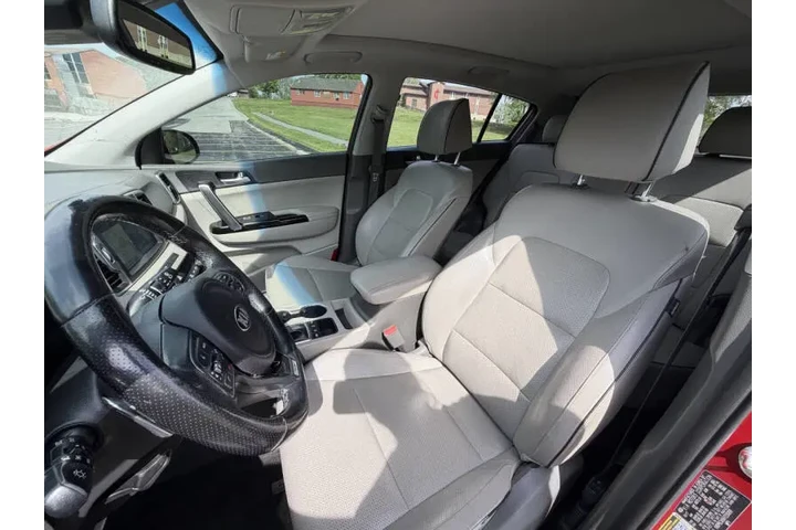 $7999 : 2017 Sportage SX Turbo image 10