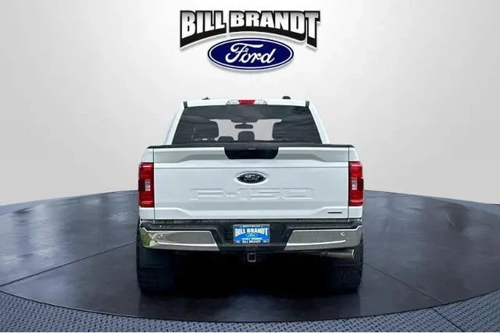 $37795 : Ford F-150 2023 4x4 XL 4dr S image 2