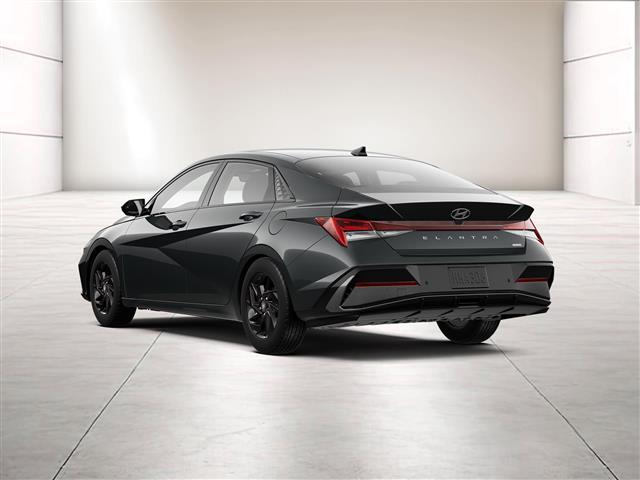 $27885 : New 2024 Hyundai ELANTRA HYBR image 5