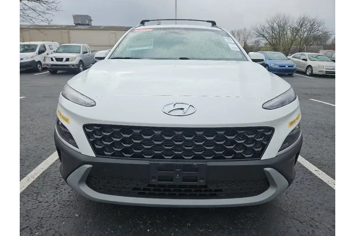 $20774 : Hyundai KONA 2023 AWD SEL 4d image 3