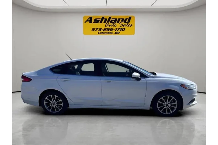 $7600 : 2017 Fusion SE image 7