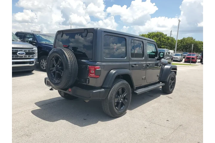 $26990 : Jeep Wrangler Unlimited 2020 image 5