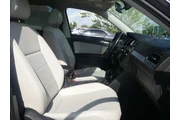 $8750 : Volkswagen Tiguan 2018 2.0T thumbnail