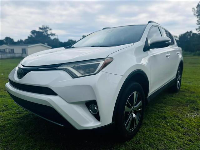 $17500 : 2017 TOYOTA RAV4 image 4