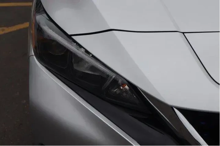 $8785 : Nissan LEAF 2022 S 4dr Hatch image 8