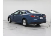 $29998 : Toyota Camry 2025 LE 4dr Sed thumbnail