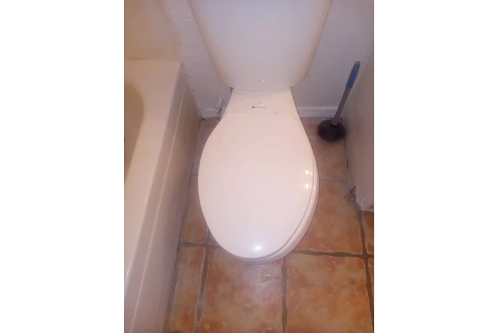 $1100 : 2bed 1bath. Bonanza/Rancho Dr image 1