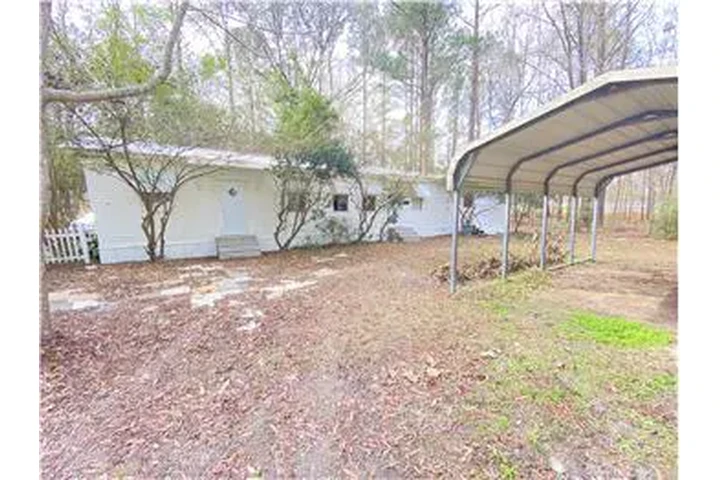 $1000 : Rental property with 2 bedro image 1
