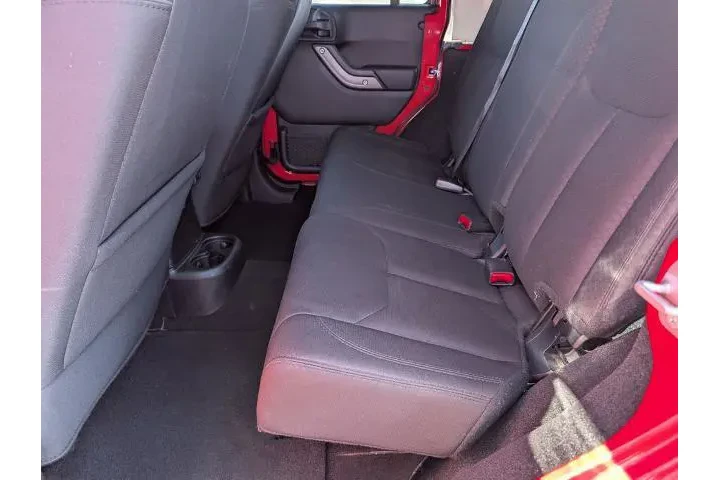 $20001 : Jeep Wrangler JK Unlimited 2 image 10