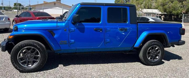 2021 JEEP GLADIATOR image 3