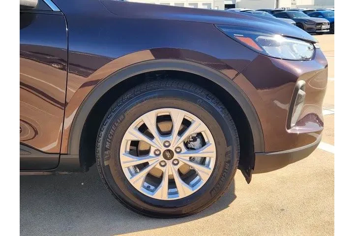 $26954 : Ford Escape 2023 Active 4dr image 8