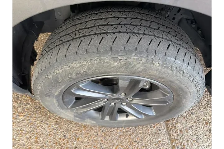 $37740 : Ford F-150 2023 4x4 XL 4dr S image 4