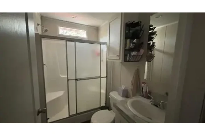 $30000 : Mobile Home image 6