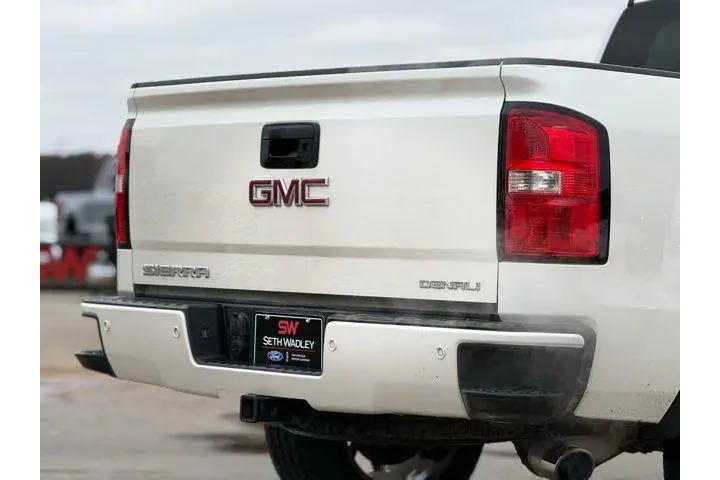 $24800 : GMC Sierra 1500 2015 4x4 Den image 7