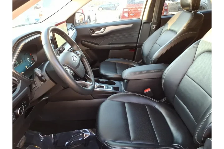 $28851 : Ford Escape Hybrid 2023 Plat image 9