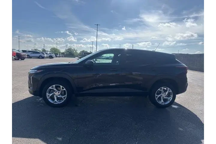 $21982 : Chevrolet Trax 2024 LS 4dr C image 4