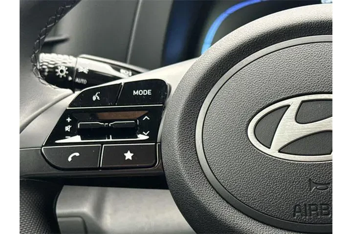 $19550 : Hyundai ELANTRA 2025 SEL Spo image 9