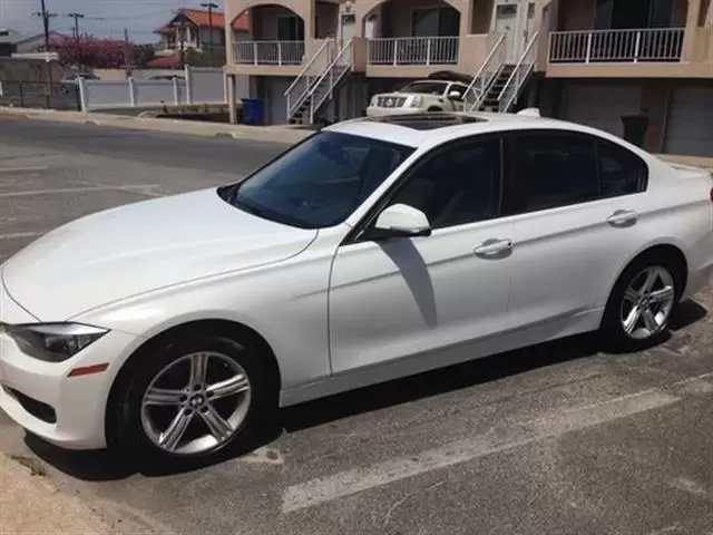 $5000 : 2012 BMW 328i Luxury SEDAN image 1