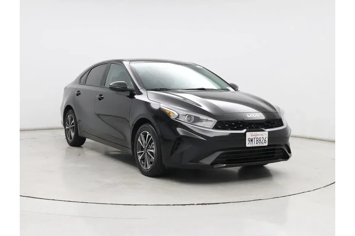 $19998 : Kia Forte 2024 LXS 4dr Sedan image 1