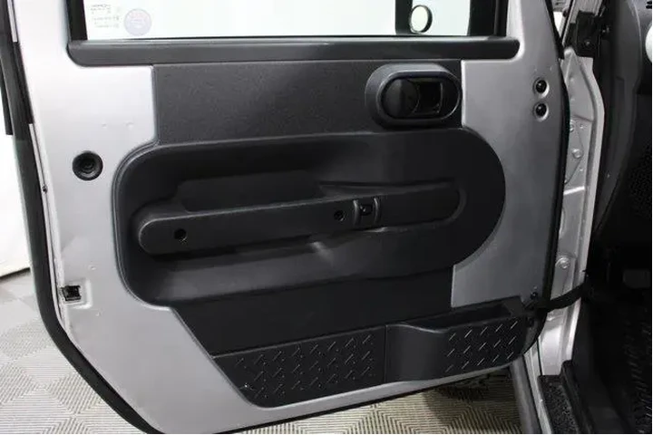 $17982 : Jeep Wrangler Unlimited 2008 image 5