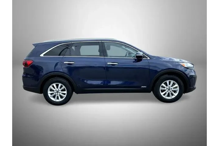 $16495 : Kia Sorento 2019 AWD LX 4dr image 4