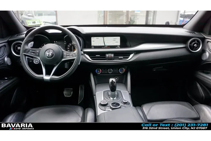 $12495 : 2018 Stelvio Ti Sport AWD image 9
