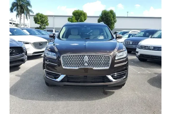 $24590 : Lincoln Nautilus 2020 4dr St image 2