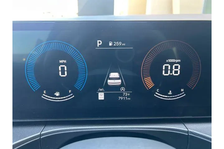 $29995 : Hyundai SANTA FE 2025 SE 4dr image 7